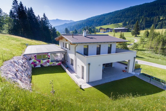 <div class='title1'>Einfamilienhaus Forstau</div><div class='title2'></div>