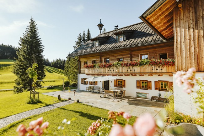 <div class='title1'>Wohnhaus Lammertal</div><div class='title2'></div>