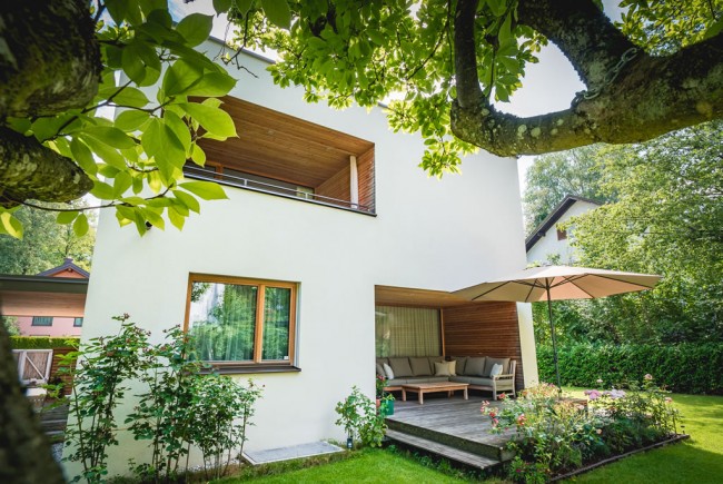 <div class='title1'>Einfamilienhaus Salzburg</div><div class='title2'></div>