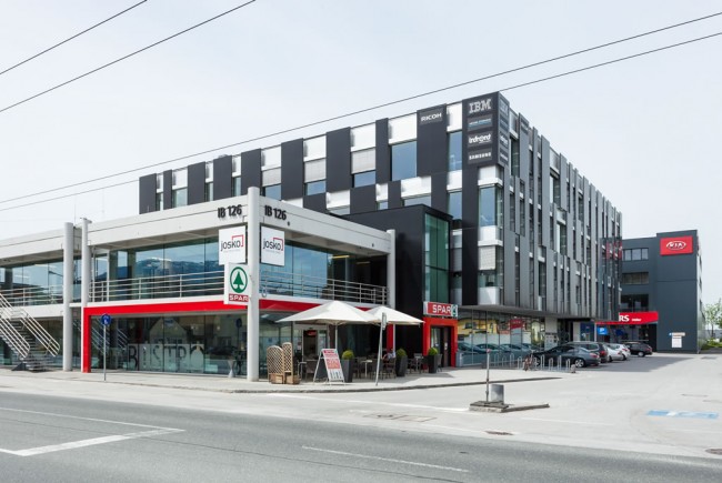 <div class='title1'>ÖFAG-Gebäude - Salzburg</div><div class='title2'></div>