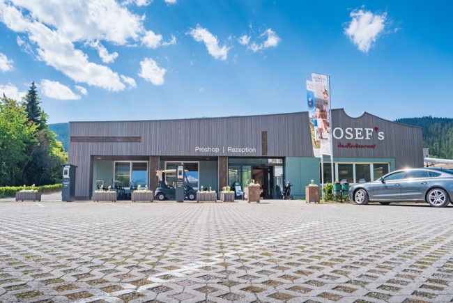 <div class='title1'>Restaurant Josef's - Radstadt</div><div class='title2'></div>