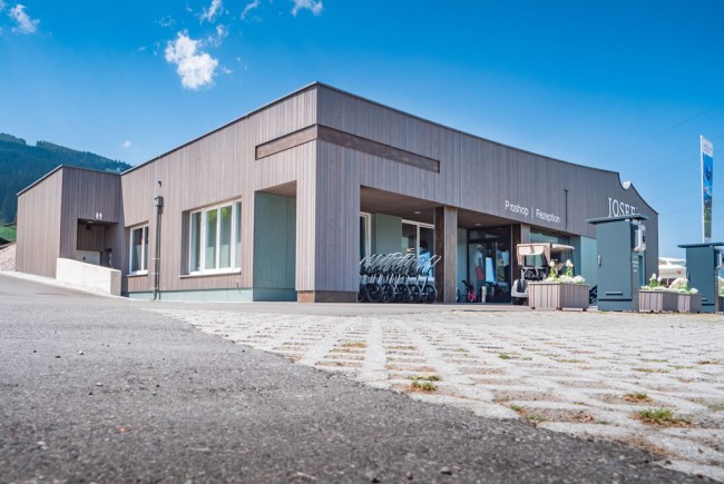 <div class='title1'>Restaurant Josef's - Radstadt</div><div class='title2'></div>